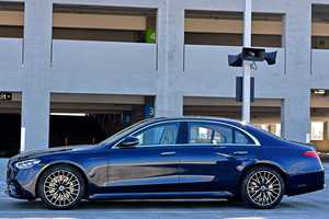 2022 S580 Certifié Propre et en Bon État Boîte de Vitesses Automatique Moteur Turbo Transmission Intégrale Sièges en Cuir Légers R2 - Product Image 3