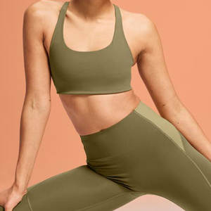 Venta al por mayor Tasa de sujetador de alta calidad de un solo hombro oblicuo Ropa deportiva Fitness Sujetador de Yoga a prueba de golpes para mujeres - Product Image 4