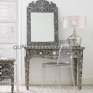 Commode à tiroirs en incrustation d'os, meuble de salon, commode en incrustation d'os, meubles en incrustation d'os pour l'Inde par Quality Enterprises - Product Image 2