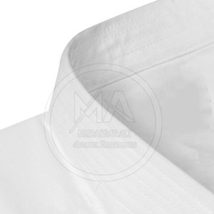 Precio de fábrica Uniforme ligero de kárate Servicio OEM Uniforme de kárate de alta calidad para adultos - Product Image 3