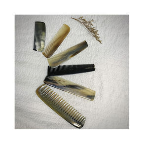 Peine hecho a mano de 21 cuernos de Vietnam para uso en hoteles - Product Image 3