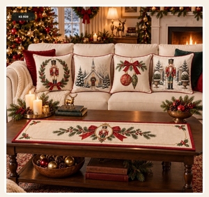 Nappe de Noël promotionnelle Istanbul, brodée, imperméable, classique, 100% coton, motif guirlande de sapins et cheval de carrousel, rouge - Product Image 1