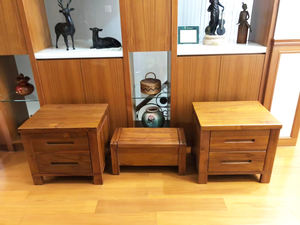 Table de chevet classique en teck à 2 tiroirs |   Bois massif durable, conçu pour un confort raffiné et durable - Product Image 2