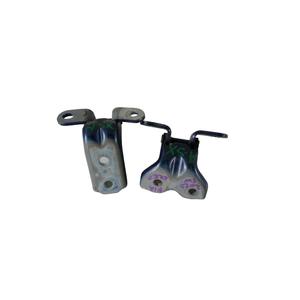 D4FE PAIRE DE CHARNIÈRES DE PORTE AVANT GAUCHE KIA CEED Sportwagon Series (CD) (18>) 793102V000 Diesel 1.6 - Product Image 1