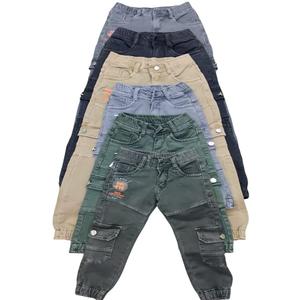 Vente en gros de pantalons cargo pour garçons avec coutures durables et taille réglable pour le confort des enfants en pleine croissance - Product Image 1