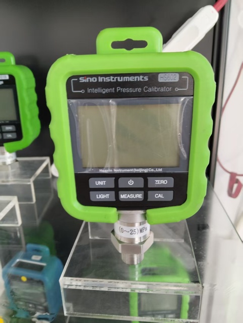 Standard Pressure Manometor for Calibration