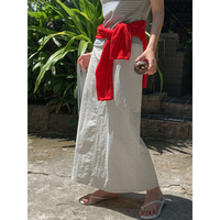 Jupe longue fendue en nylon [kclub] (K-41899) à taille naturelle, style formel, coupe confortable pour un look moderne et chic