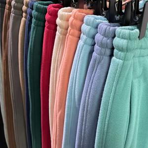 Joggers y pantalones de lana para hombre de calidad superior, pantalones de chándal con logotipo personalizado OEM, ropa de calle de alta calidad, suministro a granel - Product Image 1