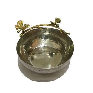 Vente en gros en vrac de bonne qualité, design unique, fait à la main, bol de service à salade en métal, dessus de table à un prix abordable - Product Image 5