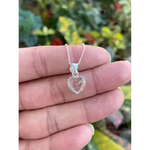 Collar de Plata 925 con Cuarzo Transparente en Forma de Corazón, Elegante Collar de Cristal con Colgante de Corazón - Product Image 3