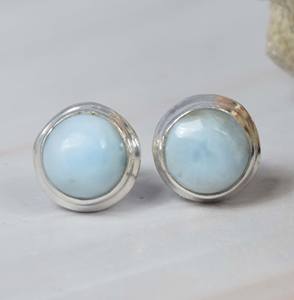 1 par de pendientes de tuerca con piedras preciosas Larimar originales hechos con Plata de Ley 925 para mujeres y niñas - Product Image 2