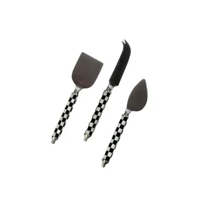 Juego de 4 Cuchillos de Queso de Acero Inoxidable con Mango de Madera de Alta Calidad Perfecto para Bodas y Comidas Elegantes - Product Image 6