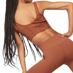 Conjunto de yoga Fitness 2 piezas Mujeres High Elastic Gym Yoga Set Activewear Set con diseño y logotipo personalizados - Product Image 4