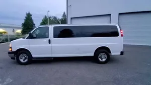 Chevrolet Express 2019 LT 3500 d'occasion - Product Image 4