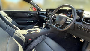 FORD MUSTANG 2.3P 2025 Usado en Buen Estado - Product Image 3