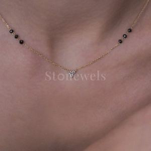 Tres diamantes Triad Mangalsutra Radiant Gold Jewelry Stonewels Diseño DE BODA clásico con cuentas negras tradicionales - Product Image 4