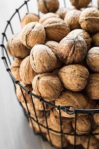 Mélange de fruits secs naturels et sains avec des noisettes, des cacahuètes, des amandes, des noix de cajou et des noyaux de walnats - Product Image 6