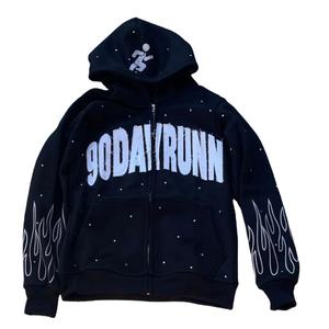 ผู้ผลิต OEM เสื้อฮู้ดดี้รุ่นใหม่ล่าสุด ปักลายแบบดิสเทรส ประดับด้วยคริสตัล ผ้าฝ้ายฟลีซคุณภาพสูง เสื้อฮู้ดดี้สตรีทแวร์สำหรับผู้ชาย 500 GSM - Product Image 5