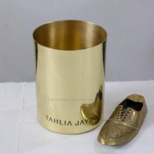 โหลเทียนทองเหลืองสีทองภาชนะทองเหลืองบริสุทธิ์สำหรับทำเทียนขวดโหลสำหรับเทียนหอมมีกลิ่นหอม - Product Image 3