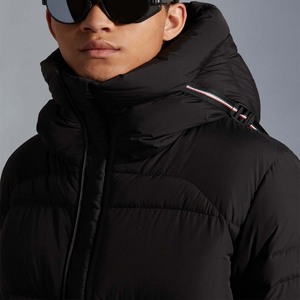Bubble Jacket Men New Design Winter Puffer Shiny Jacket Warm Cotton Padding Wholesale Puffy Women's Jackets - Product Image 2