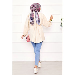 Chemise décontractée beige style robe, coupe modeste avec taille froncée et cordon de serrage, en tissu popeline - Product Image 4