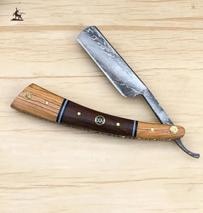 Navaja de Afeitar de Hoja Recta Damasco Hecha a Mano con Mango de Madera Personalizable, Cuchillo de Afeitar de Seguridad Vintage con Soporte OEM, Regalo para Hombre - Product Image 2