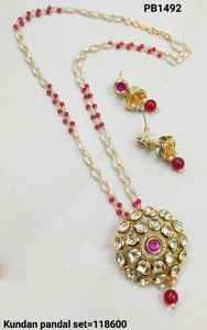 Conjunto de collar con colgante chapado en oro tradicional Kundan & Drop con estilo redondo, pendiente a juego con cadena de perlas Motipearl, juego de collar con colgante - Product Image 2