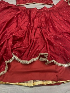 Atrapasueños rojo para mujer Lahenga Choli Heavy Lace Work Ropa de fiesta de moda Talla única Ropa india y pakistaní - Product Image 4