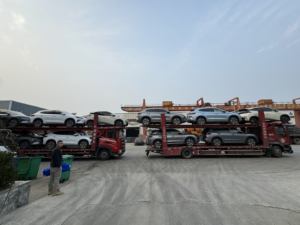 BYD Seal 05 DM I 2025 Plug in Hybrid Sedan Compact Car 1 Point 5L Motor Smart Driving FWD Caja <span class=keywords><strong>de</strong></span> cambios automática Cinco asientos - Product Image 5