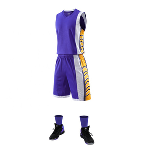 2025 uniformes de basket-ball noir et blanc personnalisés en gros direct d'usine nouvelle conception sublimée avec numéro de nom Polyester taille XS - Product Image 4