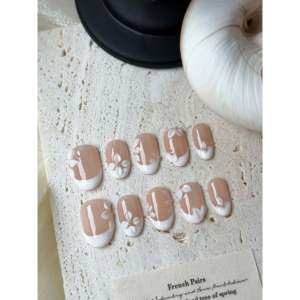 <b>French</b> <b>Milk</b> Petal Resin Material - Product Image 1