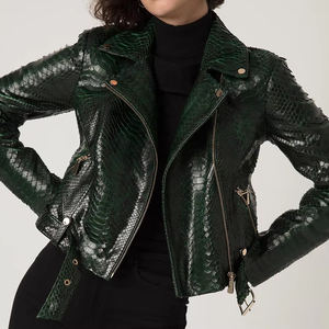 Chaquetas de cuero de moda para mujer de alta calidad MOQ bajo chaqueta de cuero genuino de todos los tamaños para la venta - Product Image 4