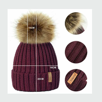 Bonnet d'hiver tricoté 100 % acrylique personnalisé pour enfants avec logo brodé, pompon réglable, accessoire de voyage toutes saisons