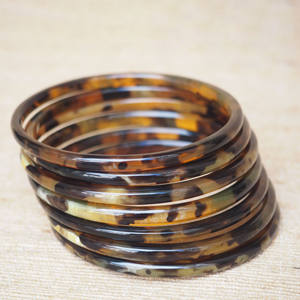 สร้อยข้อมือฮอร์นแฮนด์เมดสำหรับผู้ชายเทรนด์ล่าสุดทำด้วยมือ - Product Image 3