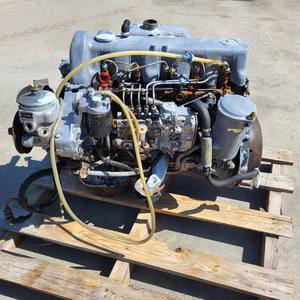 Motor Diésel OM617 en Venta, Bloque Largo Completo, 3.0L, 5 Cilindros en Línea, Reconstruido, Probado, Rendimiento Confiable, Listo para Exportación a Todo el Mundo - Product Image 4