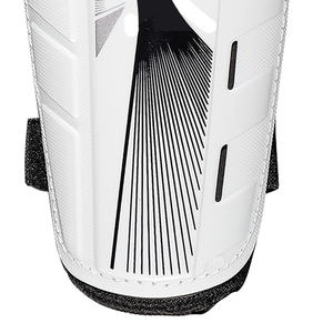 Espinilleras de fútbol de color sólido personalizadas duraderas al mejor precio con logotipo personalizado Protectores y calentadores de piernas - Product Image 4