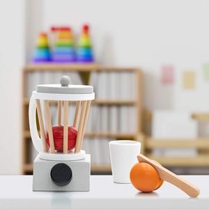 Ensemble de jouets en bois ROBINCOOL pour la préparation de smoothies, comprend des accessoires pour les jeux de cuisine et de nourriture - Product Image 2