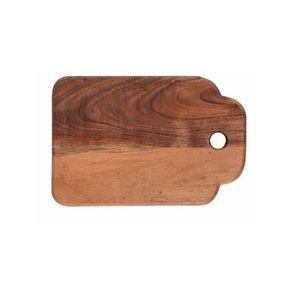 Planche à découper pour hacher les fruits et les légumes disponible au prix de gros planche à découper en bois très durable la plus vendue - Product Image 1