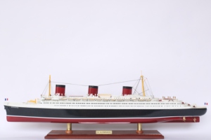 LE FABRICANT GIA NHIEN APPROUVE UNE CONCEPTION PERSONNALISÉE MODÈLE À BASSE quantité minimale de commande NAVIRE DE CROISIÈRE SS NORMANDIE DE HAUTE QUALITÉ - Product Image 6