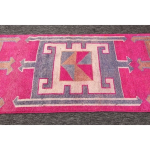 Tapis 3x11,5 pieds, tapis turc vintage, tapis géométrique rose - Product Image 5