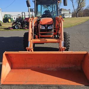 รถแทรกเตอร์ล้อ M7040D มือสอง ขับเคลื่อน 4 ล้อ 70 แรงม้า พร้อมระบบเกียร์ ปั๊ม และมอเตอร์ - Product Image 5