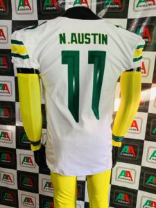 Uniforme de football américain de haute qualité, pantalon en jersey brodé personnalisé par sublimation, chaussettes rembourrées, design respirant, nom du joueur - Product Image 5