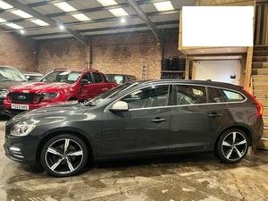 รถยนต์มือสอง VOLVO V60 ปี 2016 พวงมาลัยซ้าย/ขวา - Product Image 6
