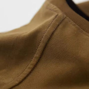 T-shirts en coton 100% de poids lourd, couleur unie, surdimensionnés, vente en gros, personnalisables, pour hommes, 300 g/m², t-shirt d'été pour hommes, impression de logo personnalisée - Product Image 3