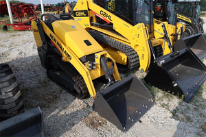 Chargeuse compacte sur chenilles New Holland C314 18KW haute performance, neuve et d'occasion, disponible dès maintenant à prix avantageux - Product Image 5