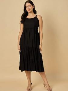 Vestido Midi elegante ajustado y acampanado de exportador indio perfecto para eventos formales y ocasiones especiales disponible a precio de fábrica - Product Image 6