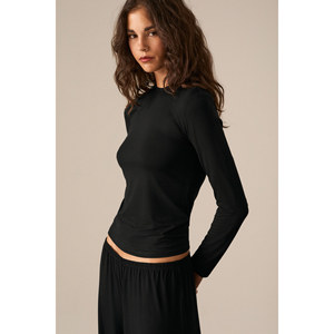 ETHIQUET DARI T-shirt à manches longues ajusté en tissu viscose doux et extensible pour femme - Product Image 2