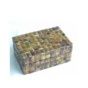 Caja organizadora de madera con incrustaciones de cuerno de diseño único, regalos novedosos, almacenamiento de joyas para mujeres y niñas, disponibles en todos los tamaños para el hogar - Product Image 3