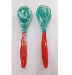 Ensemble de couverts décoratifs en résine avec cuillère et fourchette artisanales, vaisselle moderne écologique et lavable au lave-vaisselle pour les dîners et les fêtes - Product Image 1