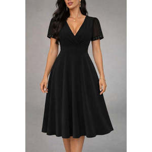 Vestido Corto de Crepé con Cuello en V y Mangas de Tul con Detalles de Pedrería para Mujer, 36298 - Negro - Product Image 1